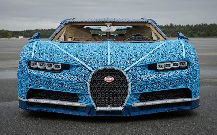 Bugatti and Lego Technic, surprising combination